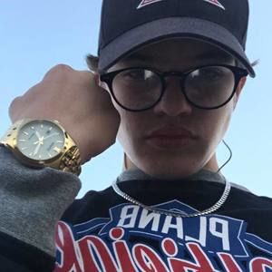 Meet your Posher, Sebastien